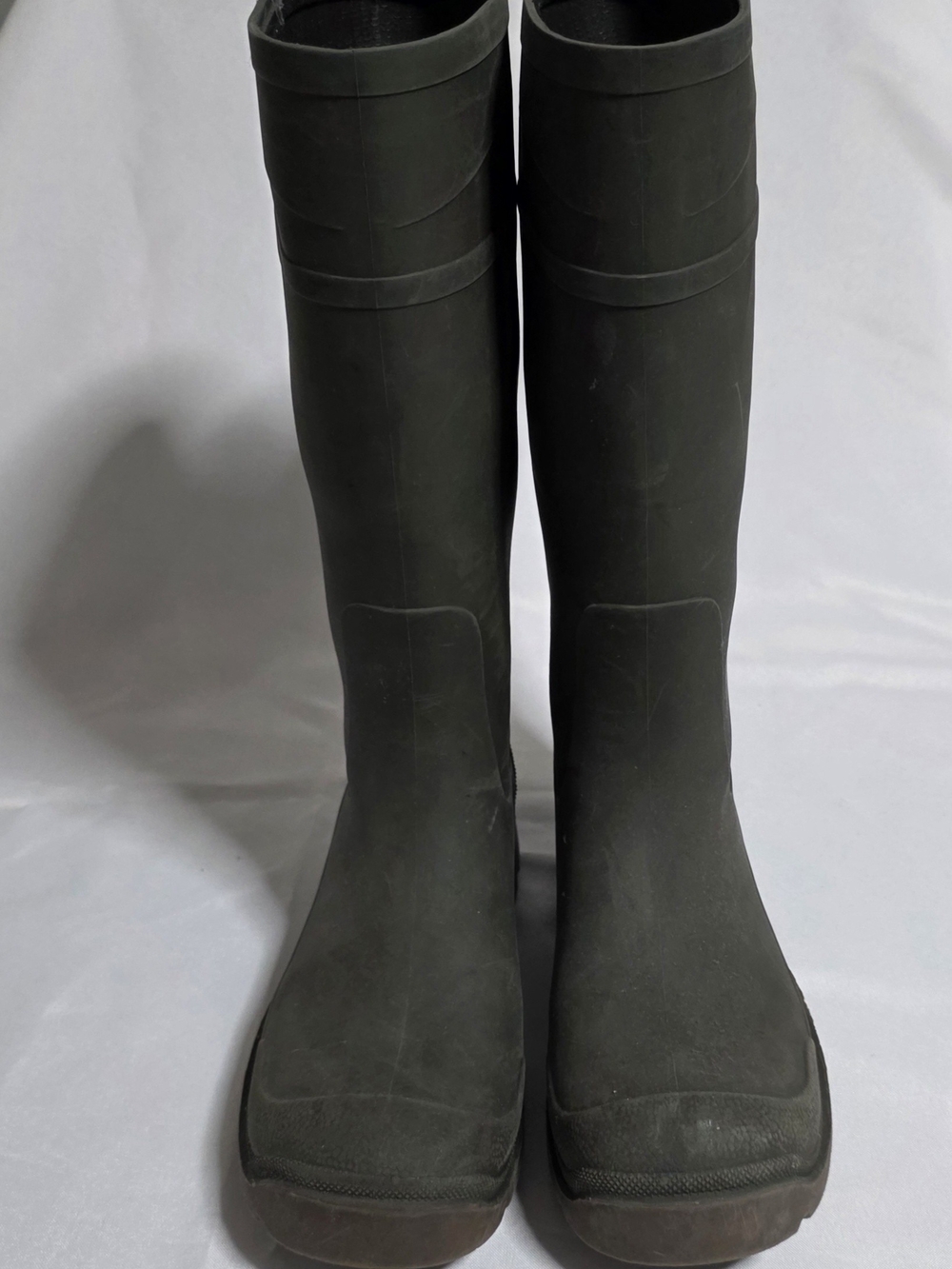 Unisex Waterproof  Tall Rubber Rain & Mud Boots